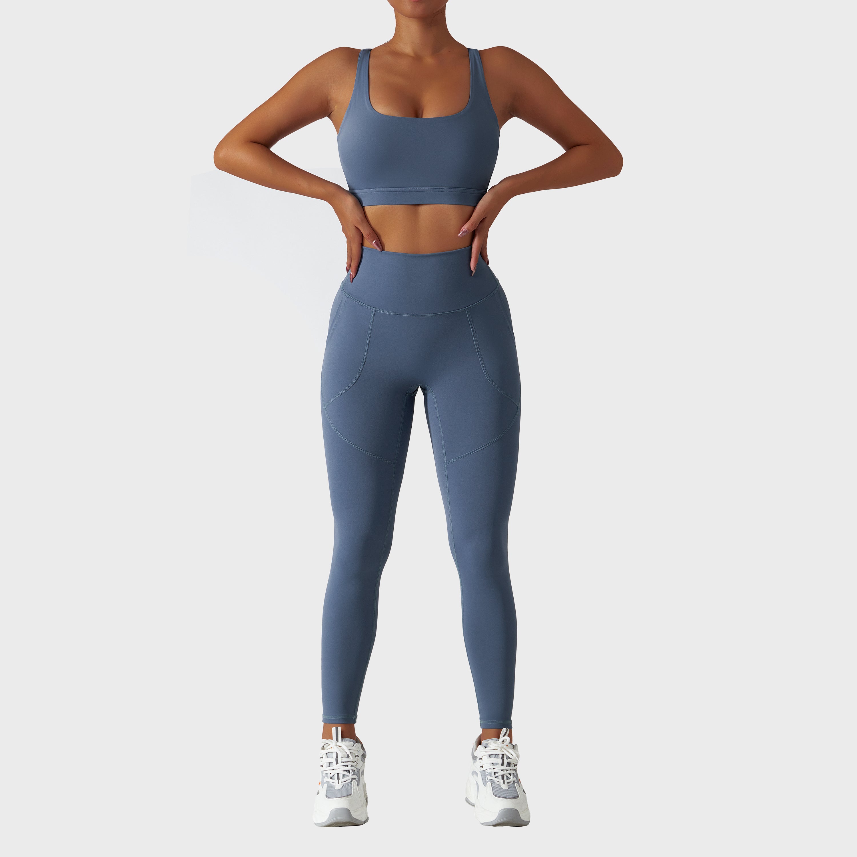 Active wear set, sports bra and leggings